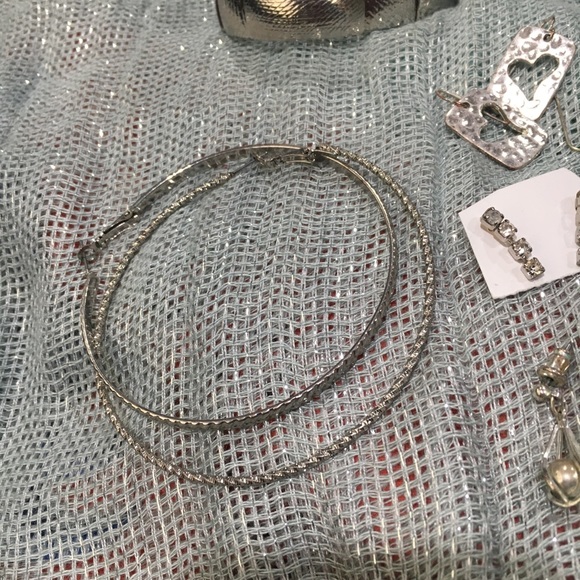 Silver Colored Jewelry Lot - Picture 3 of 6